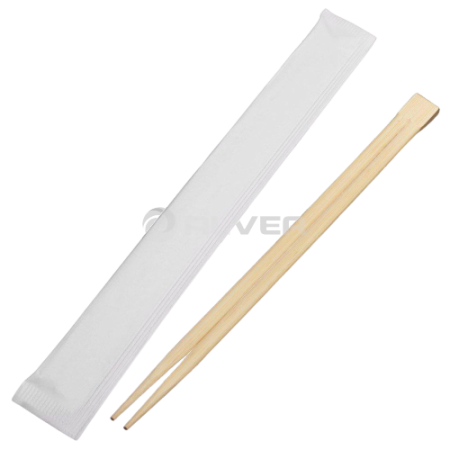 Палочки для суши в бумажной упаковке.